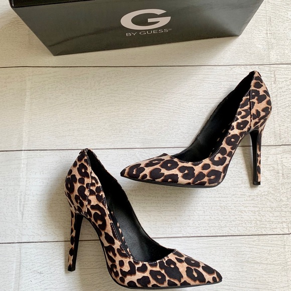 NIB G by Guess Leopard Print Pumps Cheetah - Picture 4 of 6